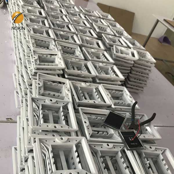 Flashing Solar Studs Company In China--Solar Road 